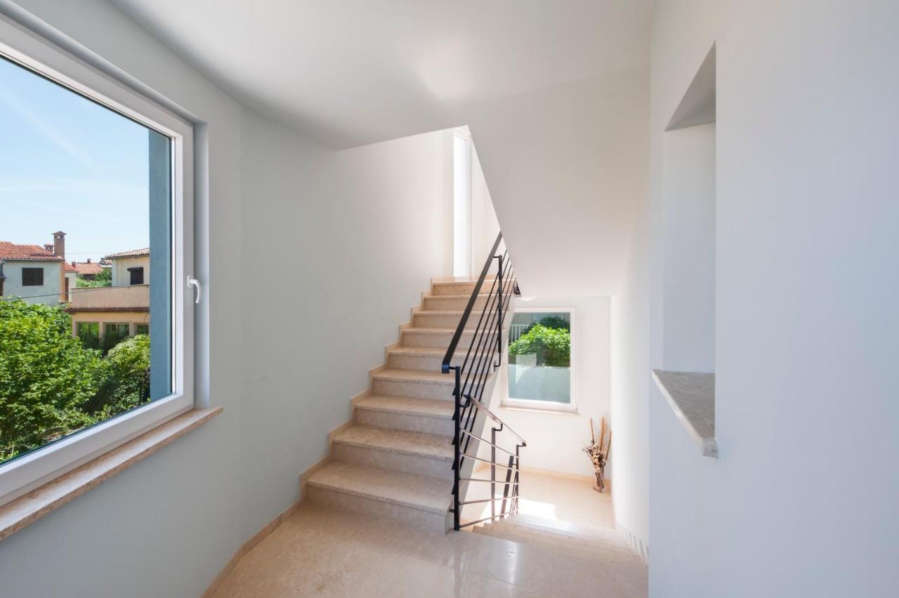 רוביני Apartments Sunrise & Sunset מראה חיצוני תמונה