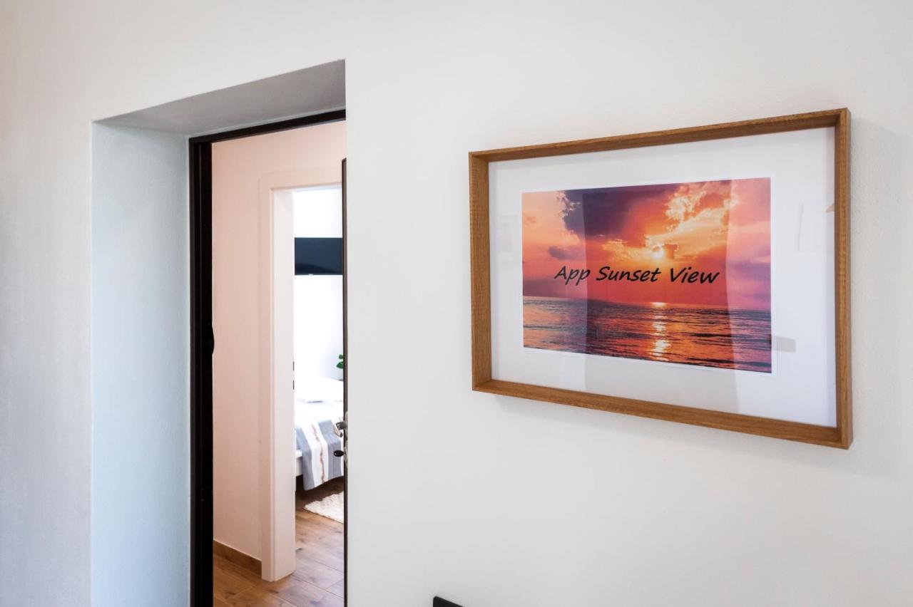 רוביני Apartments Sunrise & Sunset מראה חיצוני תמונה